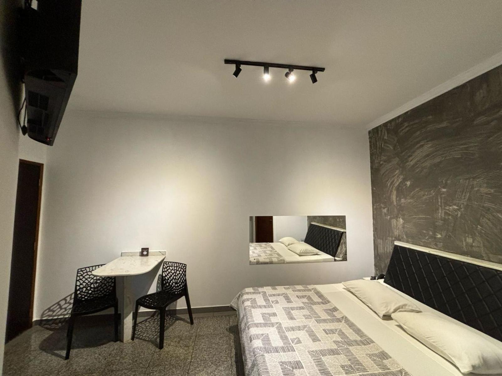 Gran Luha Motel, Hotel E Chales 브로타스 외부 사진